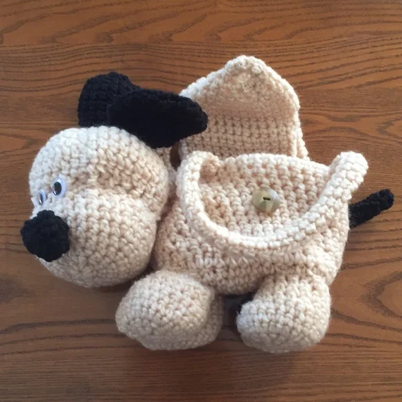 HAND CRAFTED Crocheted Beige Puppy Dog Purse Carrying Childrens Toy Accessory - Picture 7 of 8